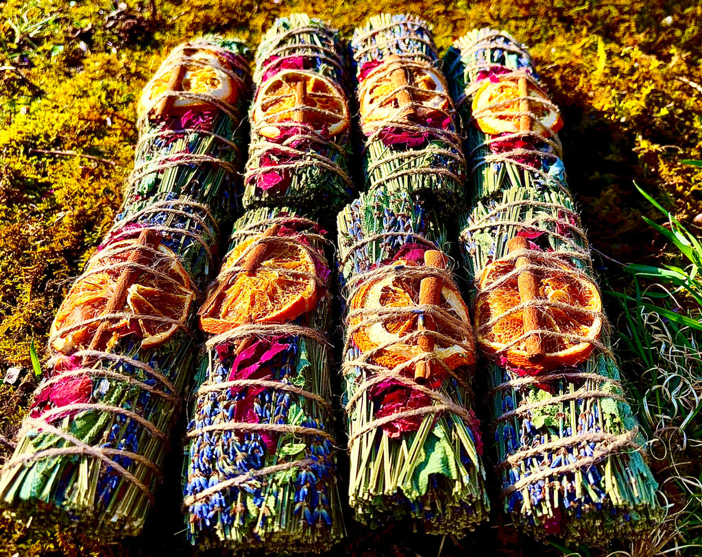 Sage Sticks For Cleansing and Purification Lavender Sage Rose Petals Orange Slices Vetiver Root Cinnamon Sticks Sage Sticks Relaxation & Calming